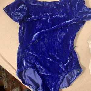 Luckyleo size Small! Fits like XS. WORN ONCE!